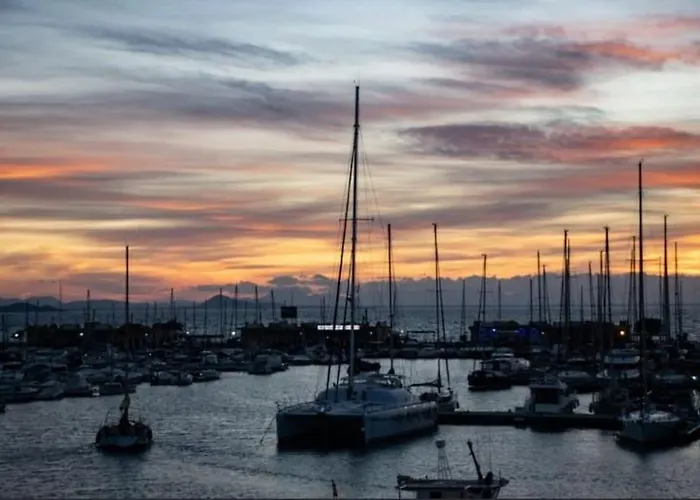 Apacible Escapada Junto Al Mar